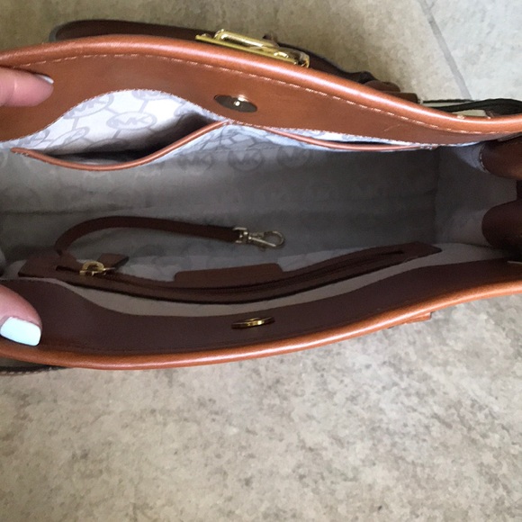 Michael Kors Purse - Small - Picture 7 of 7